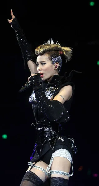 Cantante Taiwanesa Jolin Tsai Actúa Durante World Tour Shanghai Concert — Foto de Stock