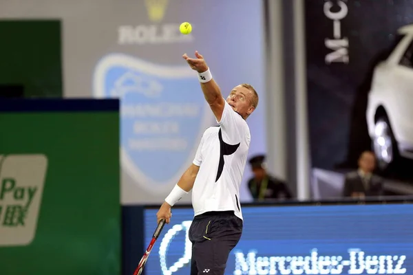 Lleyton Hewitt Van Australië Serveert Tegen Radek Stepanek Voor Tsjechië — Stockfoto