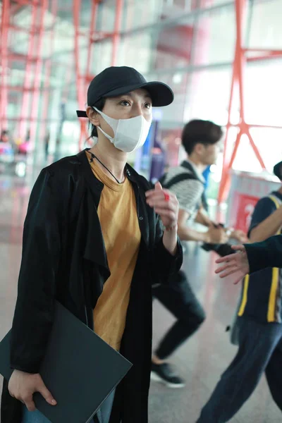 Actrice Chinoise Zhou Xun Arrive Aéroport International Pékin Pékin Chine — Photo