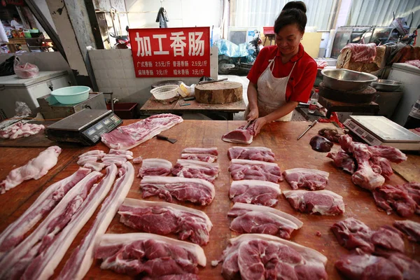 Китайский Поставщик Готовит Свинину Продажи Свободном Рынке Городе Хуайбэй Восточный — стоковое фото