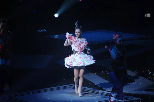 Cantora Taiwanesa Jolin Tsai Apresenta Durante Sua Turnê Mundial Shanghai — Fotografia de Stock