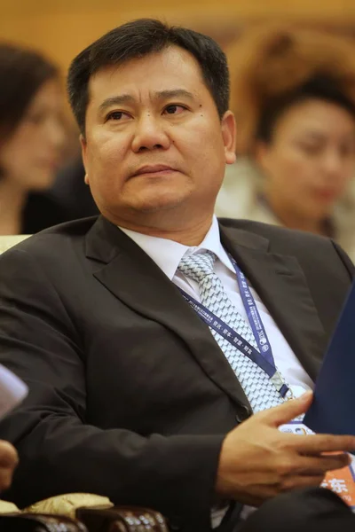 Zhang Jindong Presidente Suning Appliance Ltd Escucha Durante Conferencia Global —  Fotos de Stock