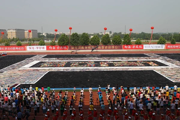 Pemandangan Celana Mosaik Terbesar Zhengzhou Tengah Provinsi Chinas Henan Mei — Stok Foto