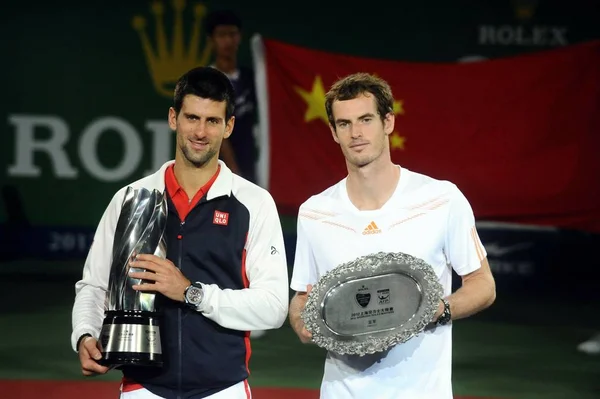 Novak Djokovic Serbia Izquierda Andy Murray Gran Bretaña Celebran Sus — Foto de Stock