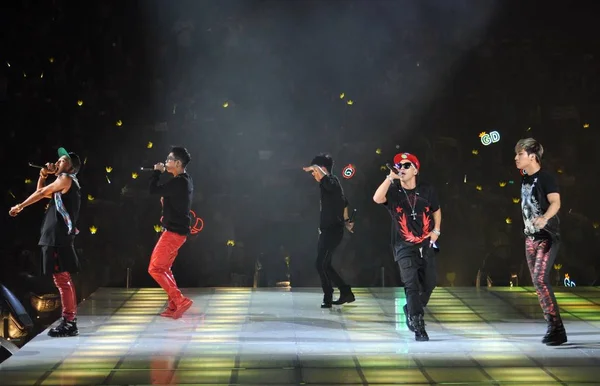 Membros Grupo Ídolos Sul Coreano Bigbang Apresentam Durante Uma Cerimônia — Fotografia de Stock