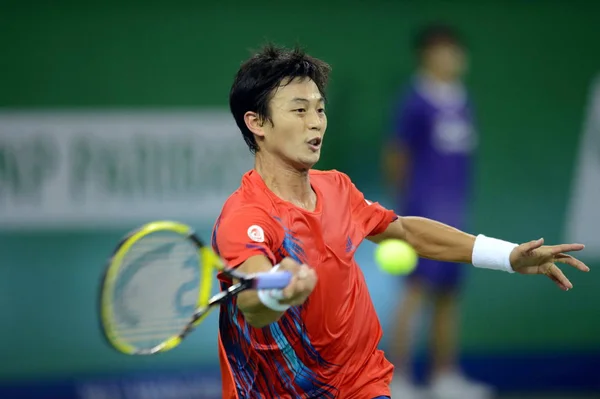 Yen Hsun Taiwan Retorna Tiro Contra Roger Federer Suíça Sua — Fotografia de Stock