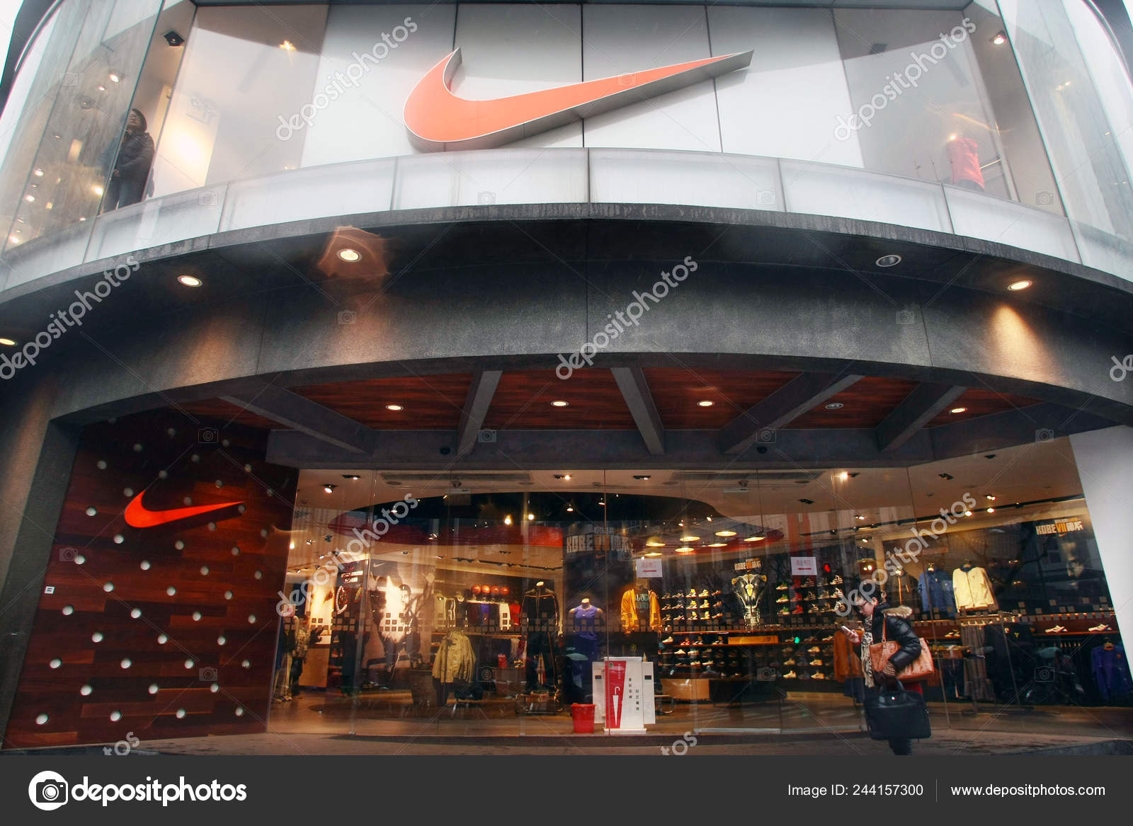 Nike shop hong kong clearance