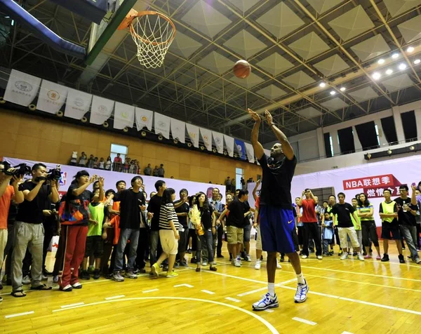 Andre Iguodala Estrella Los Denver Nuggets Nba Presenta Evento Promocional — Foto de Stock