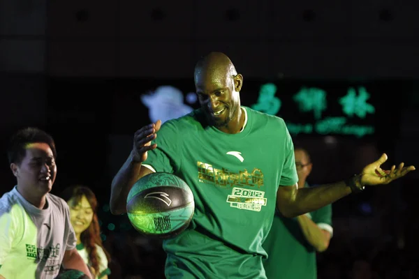 Kevin Garnett Estrella Los Boston Celtics Nba Interactúa Con Los — Foto de Stock