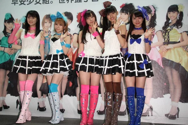 Leden Van Japanse Pop Idool Meisje Groep Morning Musume Golf — Stockfoto