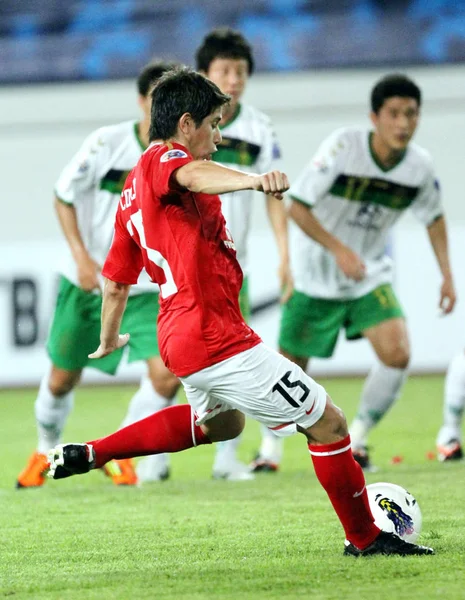 Dario Leonardo Conca Van Chinas Guangzhou Evergrande Speelt Een Penalty — Stockfoto