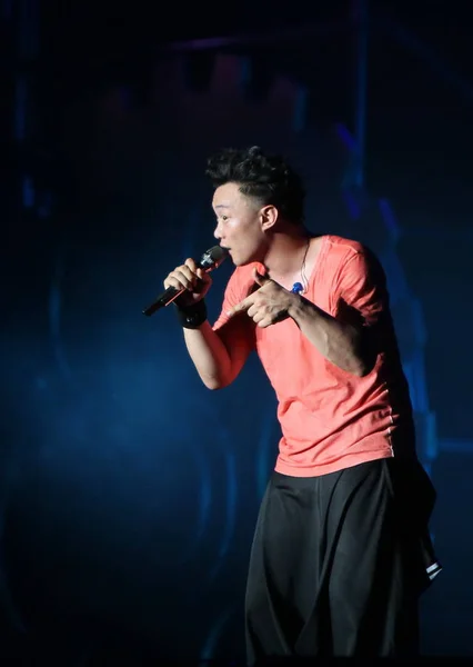 Hong Kong Énekesnő Eason Chan Végez Koncerten Quanzhou City Dél — Stock Fotó