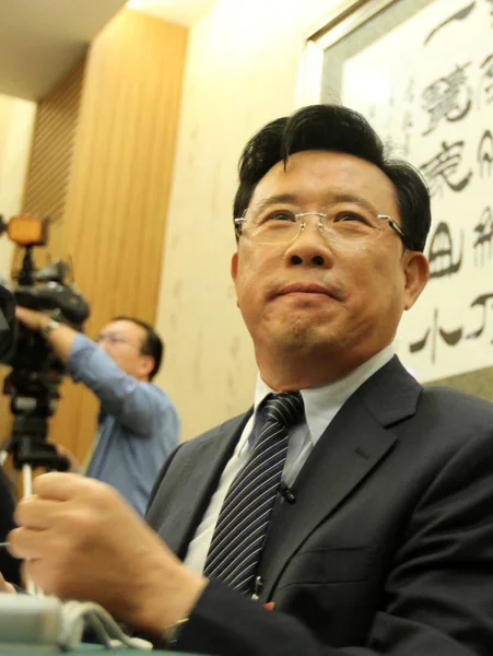 Liang Wengen Ordförande Sany Group Lyssnar Fråga Vid Intervju Den — Stockfoto