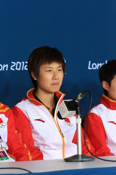 Medallistas Oro Ding Ning Compañeros Equipo China Asisten Una Conferencia —  Fotos de Stock