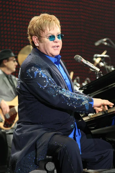 Cantante Inglés Elton John Actúa Durante Concierto Centro Convenciones Exposiciones — Foto de Stock