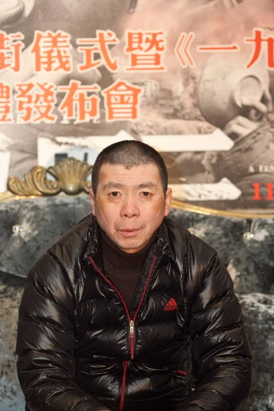 中国导演兼演员冯小刚出席电影首映式 可追溯到 1942年 中国重庆 2012年11月26日 — 图库照片