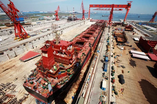 Nave Carico Alla Rinfusa Costruzione Presso Cantiere Navale Tianjin Xingang — Foto Stock