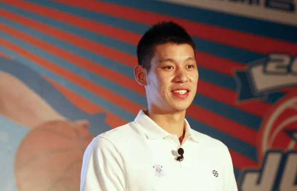 Jeremy Lin Estrella Del Baloncesto Nba Fotografiado Durante Una Conferencia —  Fotos de Stock