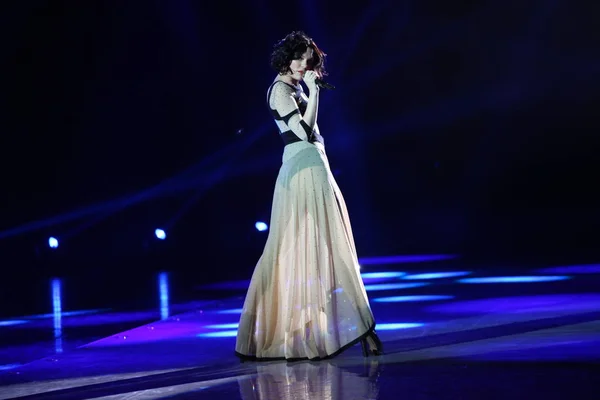 Cantante Británica Jessie Posa Durante Final Del 29º Concurso Elite —  Fotos de Stock