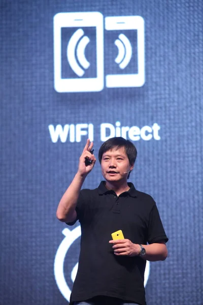 Lei Jun Generální Ředitel Společnosti Xiaomi Technology Nabízí Prezentaci Během — Stock fotografie