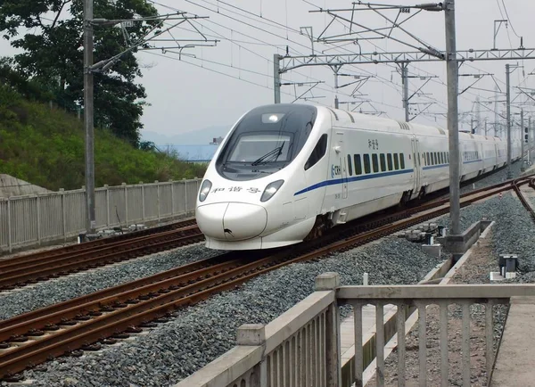 Crh China Railway High Speed Kula Tåget Färdas Hanyi Wuhan — Stockfoto