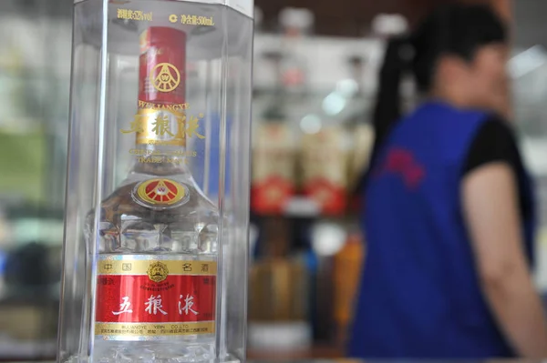 Een Fles Wuliangye Liquor Koop Bij Een Winkel Yancheng City — Stockfoto