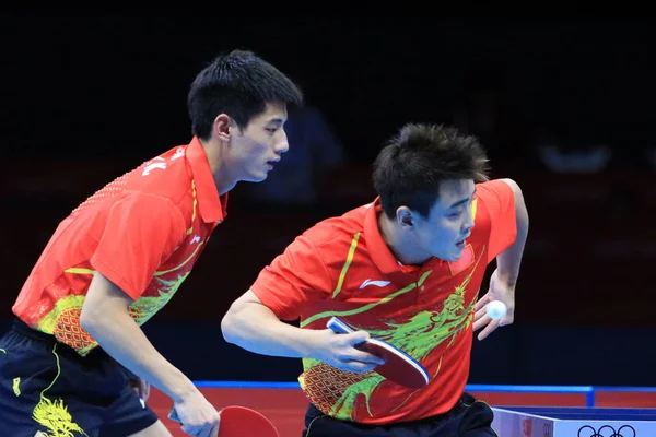 Chinas Zhang Jike Lewej Wang Hao Prawo Konkurować Sangeun Ryu — Zdjęcie stockowe