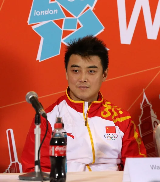 Stříbrný Medailista Wang Hao Číny Zúčastní Tiskové Konference Porazil Svého — Stock fotografie