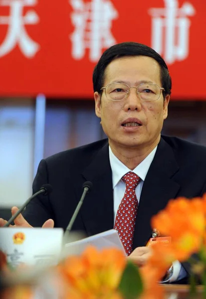 Kiinan Kommunistisen Puolueen Tianjinin Kunnallisen Komitean Sihteeri Zhang Gaoli Puhuu — kuvapankkivalokuva