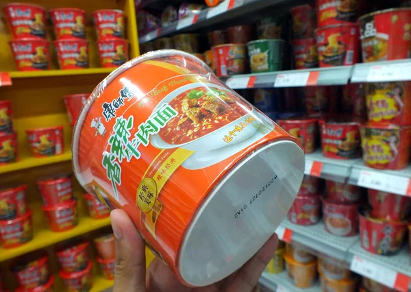 Acquirente Cinese Acquista Master Kong Instant Noodle Tingyi Holding Corp — Foto Stock