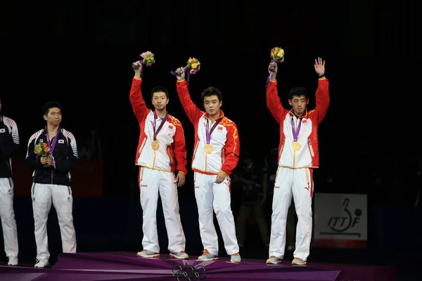 Fra Tredje Til Høyre Gullmedaljevinnerne Long Wang Hao Zhang Jike – stockfoto