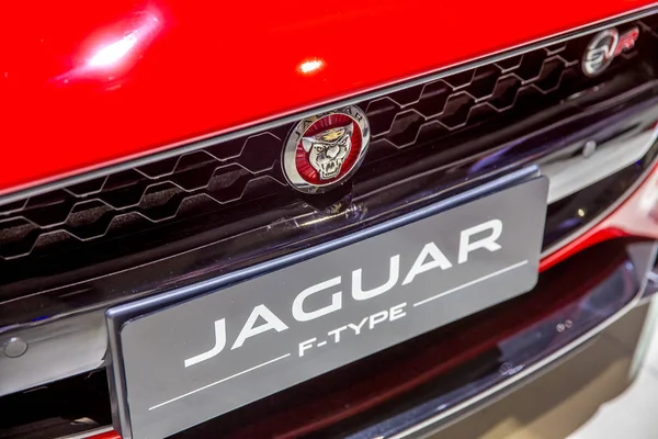Samochód Typu Jaguar Land Rover Jest Wyświetlany Podczas Chiny Guangzhou — Zdjęcie stockowe