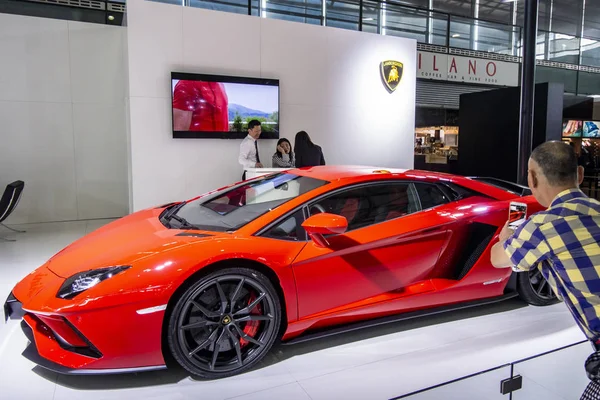 Coche Deportivo Lamborghini Aventador Exhibe Durante Shanghai Pudong International Automotive — Foto de Stock