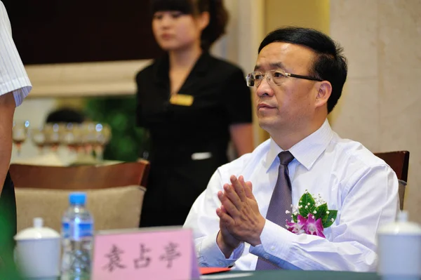 Мэр Ланьчжоу Юань Чжаньтин Принял Участие Церемонии Подписания Соглашения Создании — стоковое фото