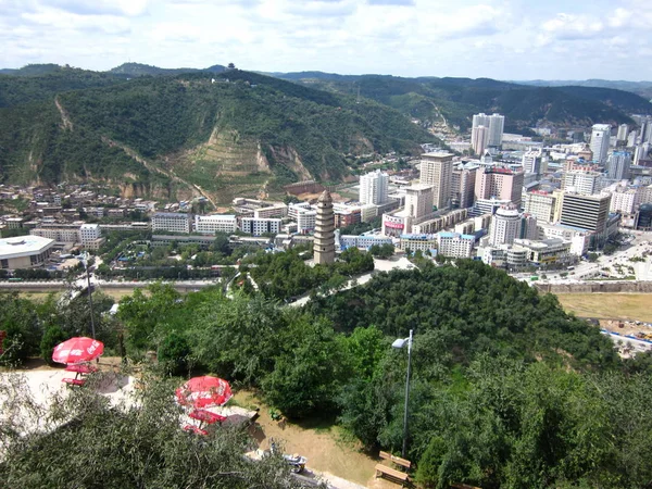 Cityscape Yanan Város Északnyugat Chinas Shaanxi Tartomány Szeptember 2011 — Stock Fotó