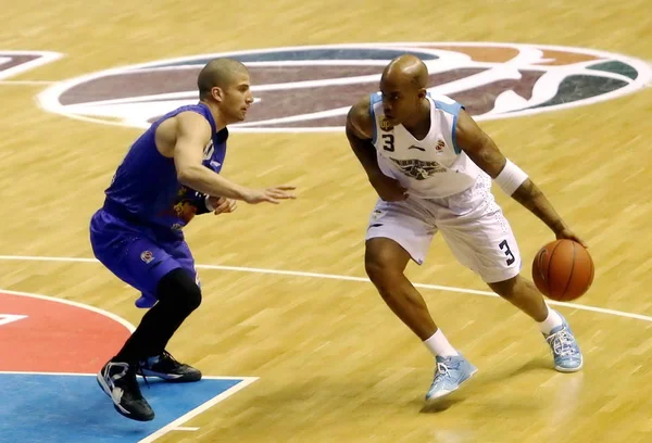 Stephon Marbury Beijing Ducks Right Challenges Aymard Jiangsu Dragons 11Th — ストック写真