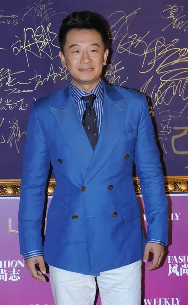 Actor Chino Huang Haibo Posa Sobre Alfombra Roja Durante Ceremonia — Foto de Stock
