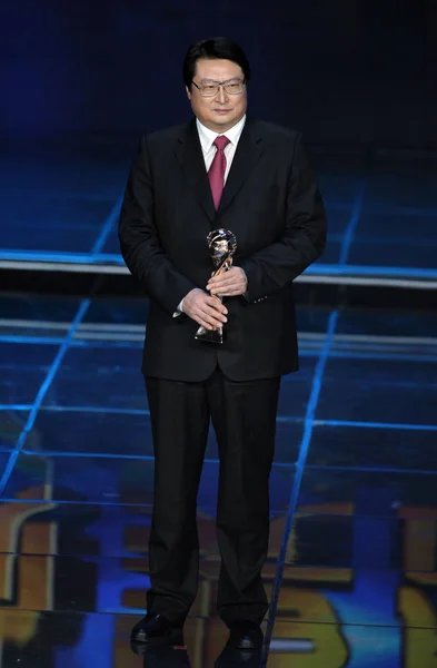 Président China State Shipbuilding Corporation Wenming Présente Son Prix Lors — Photo