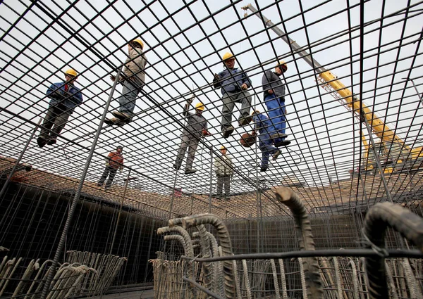 Chińskich Pracowników Pracy Budowie Odcinka Kolei Dużych Prędkości Datong Xian — Zdjęcie stockowe