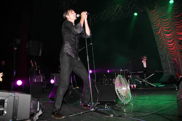 Cantante Brett Anderson Banda Rock Británica Suede Actúa Concierto Durante — Foto de Stock
