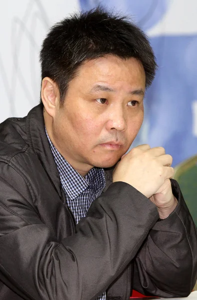 Čínský Spisovatel Spisovatel Hua Navštěvuje Tiskovou Konferenci Pro Mezinárodní Knižní — Stock fotografie