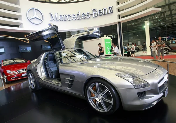 Carro Mercedes Benz Visto Exposição Durante Uma Mostra Automóvel Shanghai — Fotografia de Stock