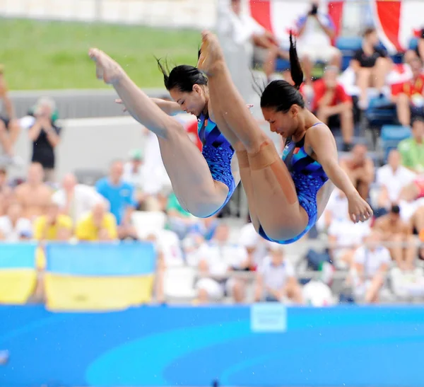 Chinas Minxia Und Nehmen Finale Des Meter Synchron Sprungbrettspringens Der — Stockfoto