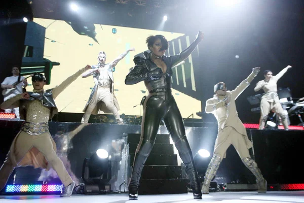 Amerykański Piosenkarz Janet Jackson Wykonuje Jej Koncercie Walentynki Hong Kongu — Zdjęcie stockowe