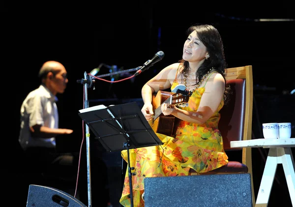 Popular Cantante Bossa Nova Japonés Brasileña Lisa Ono Actúa Concierto — Foto de Stock