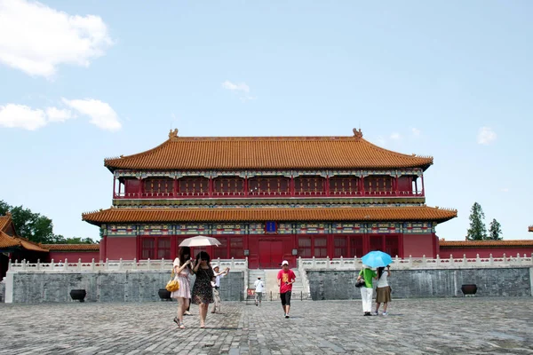 Turisti Visitano Padiglione Della Giustizia Diffusa Nella Città Proibita Pechino — Foto Stock
