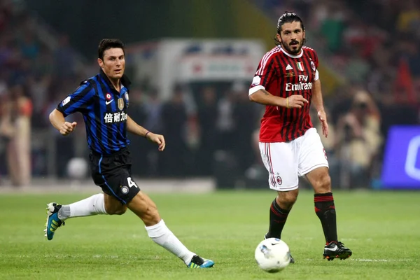 Gennaro Ivan Gattuso Milan Certo Desafia Javier Adelmar Zanetti Inter — Fotografia de Stock