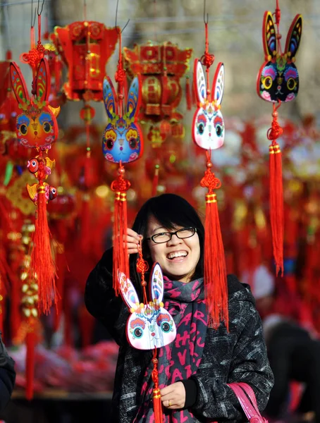 중국의 상점에서 모양의 장식을 시장에서 알려진 다가오는 축제에 차이나 허베이 — 스톡 사진