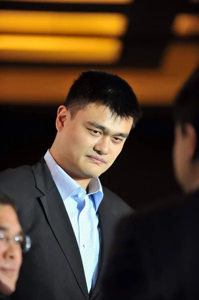 Čínská Basketbalová Hvězda Yao Ming Vidět Ochranu Životního Prostředí Kampaně — Stock fotografie
