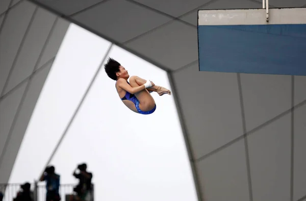 Chinas Chen Ruolin Konkuruje Závěrečné Akci Metrů Platformě Při Mistrovství — Stock fotografie